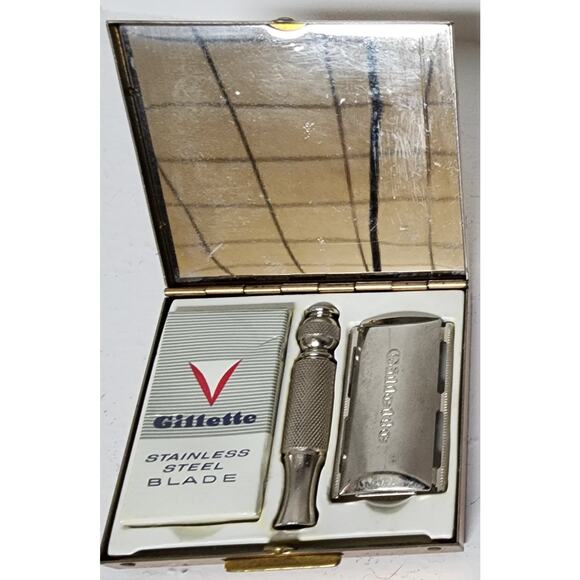 Vintage Gillette Travel Shave Kit w/ YUMA Razor Brush & Aftershave Bottle main image 5